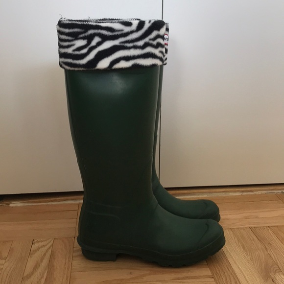 Hunter Rainboots with zebra sock insert - Picture 3 of 8